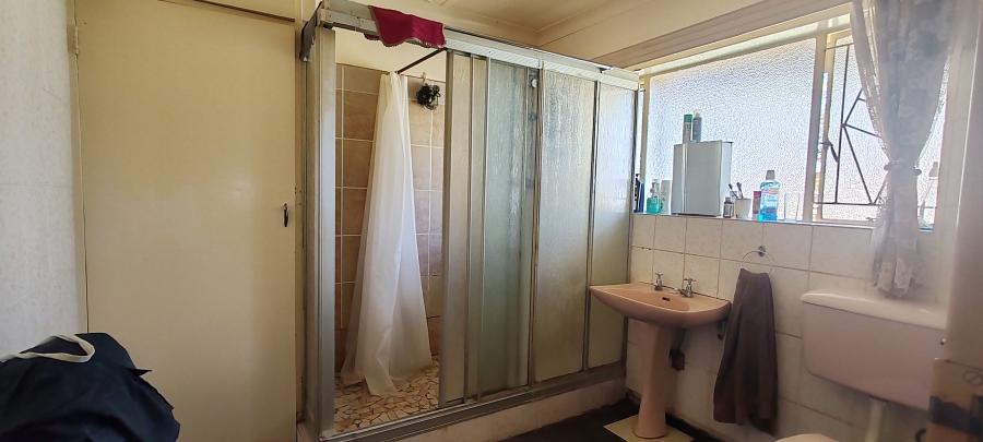 5 Bedroom Property for Sale in Vredefort Free State